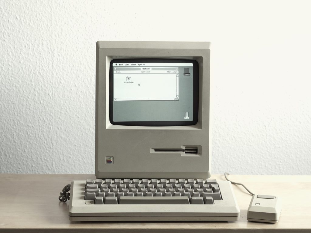 macintosh-2619617_1280